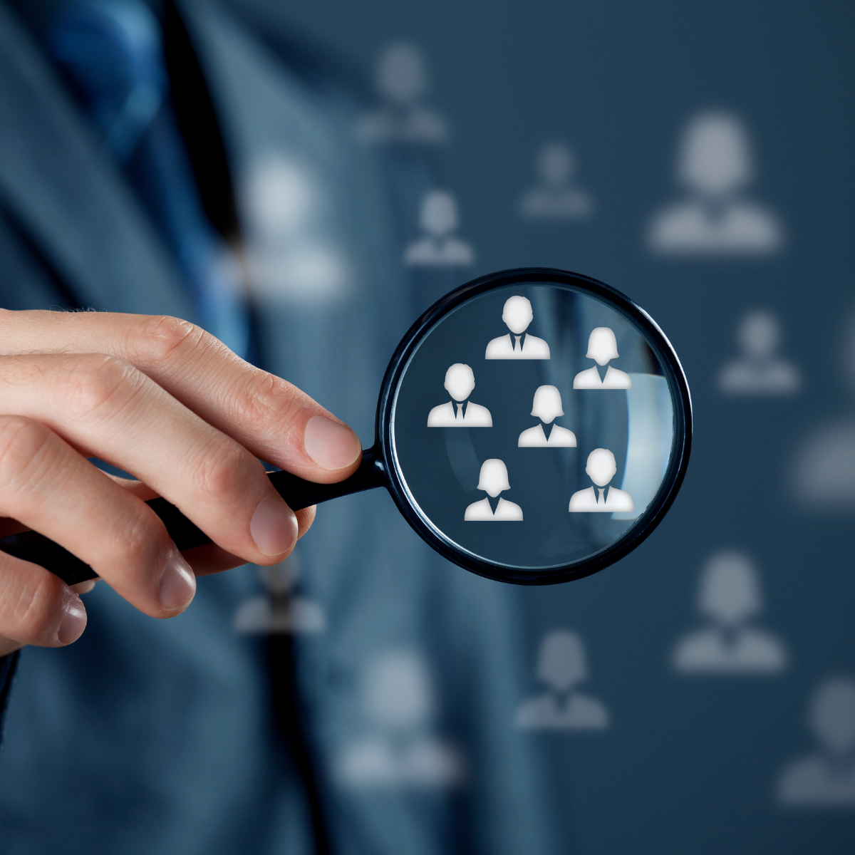 SOCIAL MEDIA STRATEGY FOR SMALL - MEDIUM-SIZED BUSINESS OWNERS